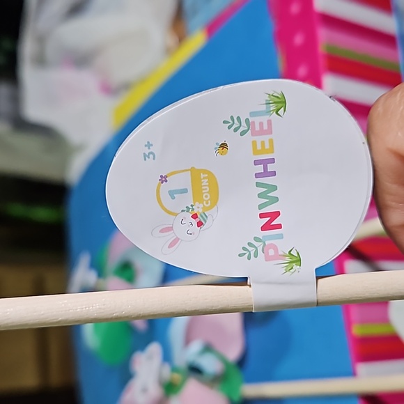 Lot 4 Pinwheels target dollar spot nwt - Picture 4 of 4